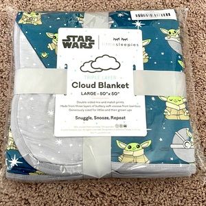 Grogu Cloud Blanket